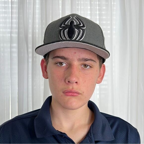 Marvel Spiderman Hat Adjustable  - Picture 3 of 8